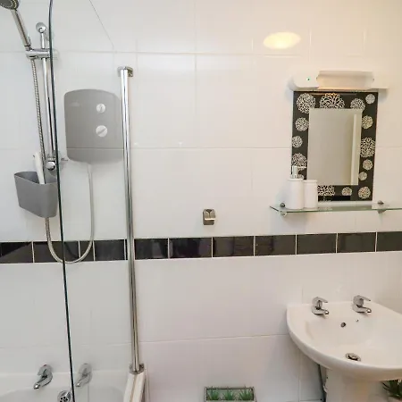 White Horses 아파트 휫비