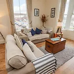 Apartment White Horses